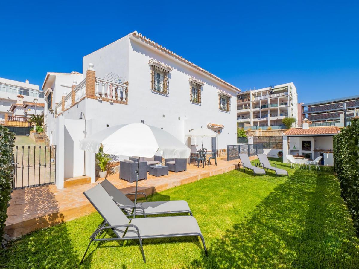 Cubo'S Hostal William'S Sunny 1 With Breakfast Torre de Benagalbon Exterior photo